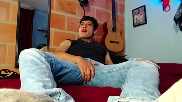 dom2travelersss online show from 19, 4, 2026