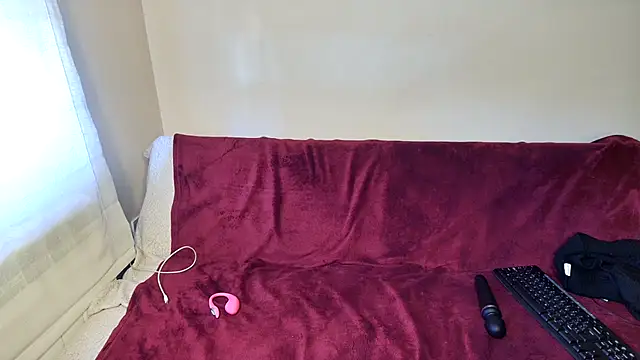 Lustylia online show from 21, 12, 2025