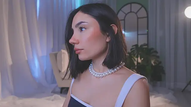 AmyArmstrong online show from 16, 2, 2026