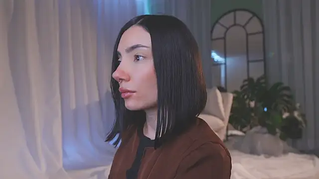 AmyArmstrong online show from 24, 2, 2026