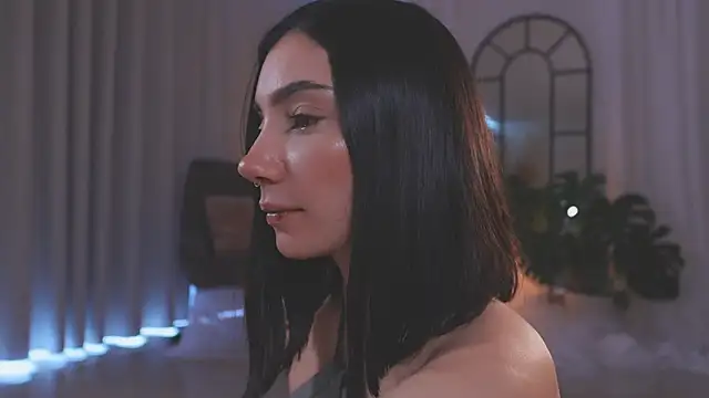 AmyArmstrong online show from 10, 11, 2025