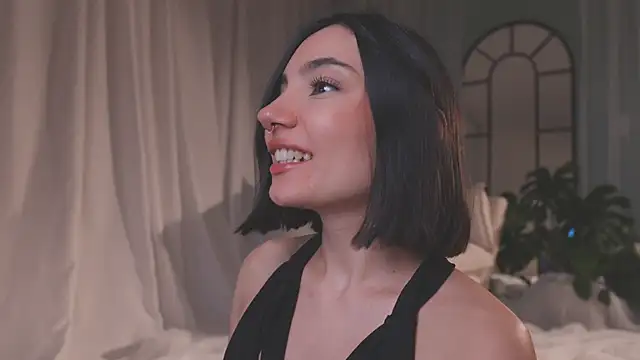 AmyArmstrong online show from 29, 3, 2026