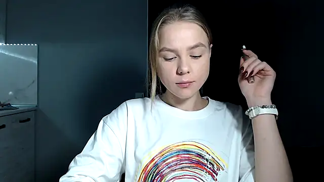 Snapshot of Sunbeam_ chatting on 19, 10, 2025 Sunbeam online show from 19, 10, 2025