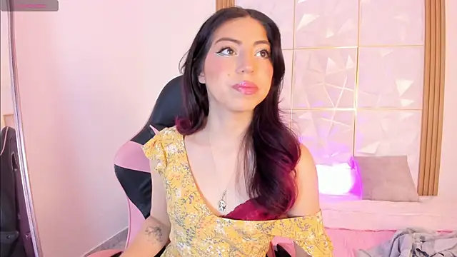 natalie jaensen online show from 2, 11, 2025