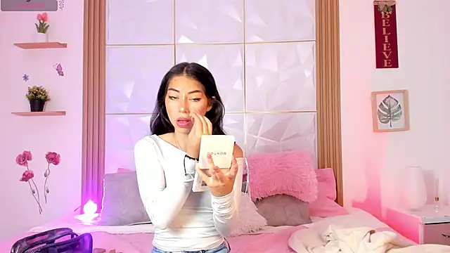 natalie jaensen online show from 16, 4, 2026