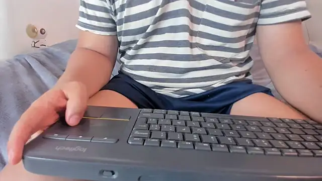 oliver price1 online show from 8, 4, 2026