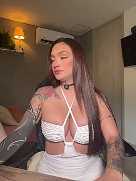 Snapshot of DaniDusan_ chatting on 13, 7, 2026 DaniDusan online show from 13, 7, 2026