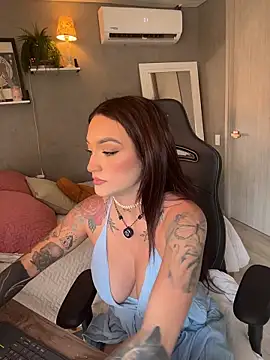Snapshot of DaniDusan_ chatting on 1, 6, 2026 DaniDusan online show from 1, 6, 2026