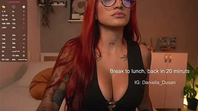 DaniDusan  online show from 2, 12, 2024
