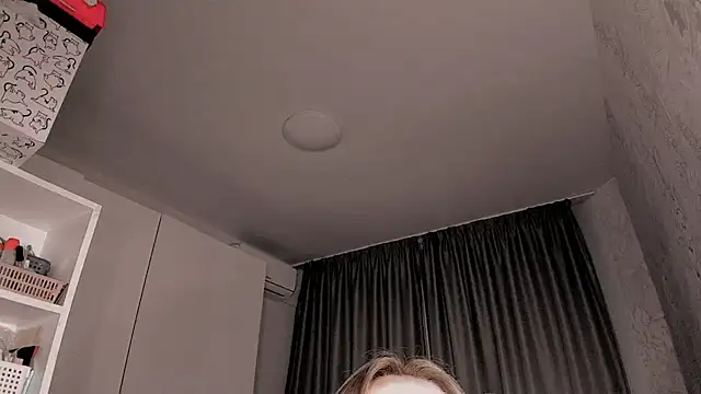 CumOnMy Tits online show from 6, 11, 2025