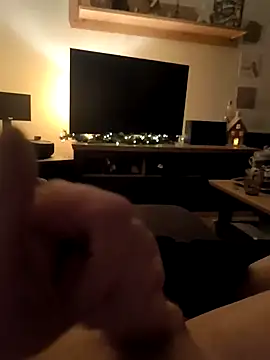 Snapshot of M-1985 chatting on 13, 12, 2024 M-1985 online show from 13, 12, 2024