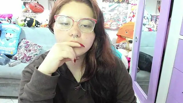 Snapshot of soficammy chatting on 3, 10, 2025 soficammy online show from 3, 10, 2025