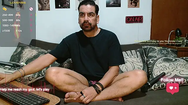 soyelcarlitos  online show from 27, 3, 2026