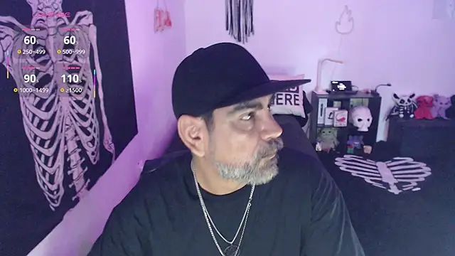 soyelcarlitos  online show from 9, 6, 2026