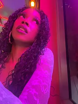 mismialove online show from 15, 5, 2026
