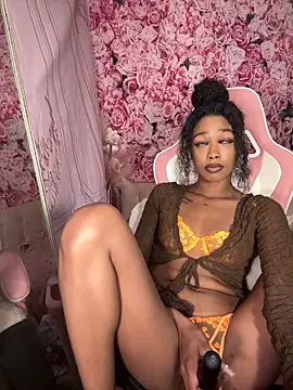 mismialove online show from 19, 4, 2026