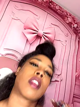 mismialove online show from 18, 12, 2025