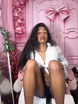 mismialove online show from 1, 12, 2025