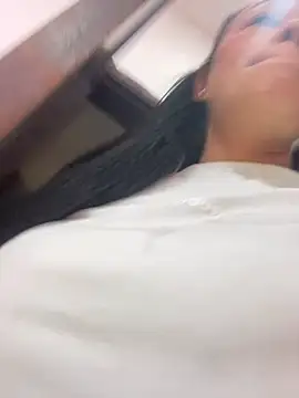 sofia xxx02 online show from 17, 4, 2026