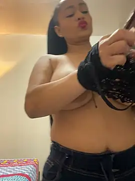 sofia xxx02 online show from 11, 2, 2026