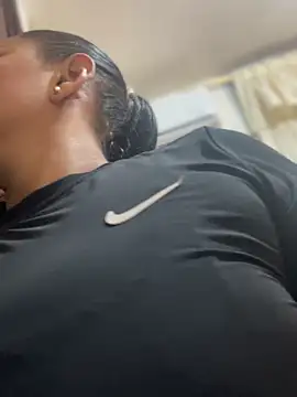 sofia xxx02 online show from 13, 4, 2026