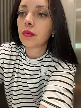 Kate Joy online show from 14, 7, 2026
