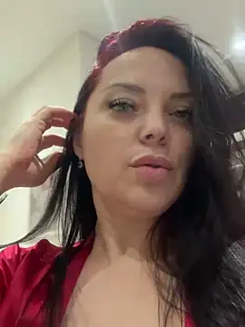 Kate Joy online show from 4, 12, 2024