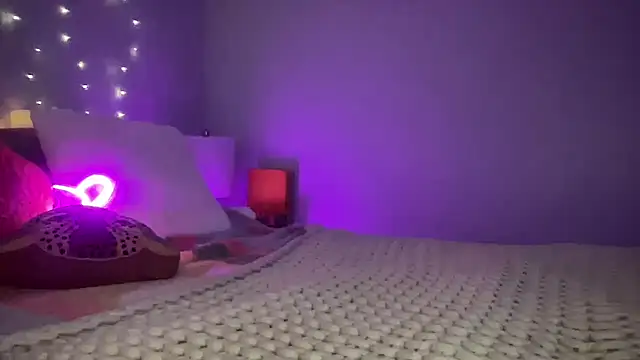 Fitnessbabe69 online show from 8, 2, 2025