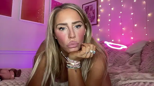 Fitnessbabe69 online show from 21, 2, 2026